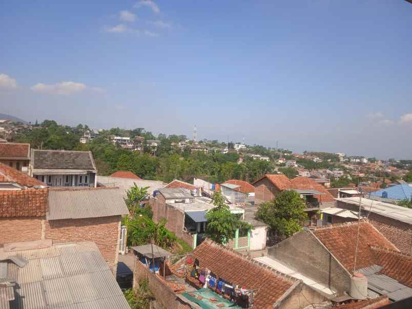 dijual rumah cileunyi