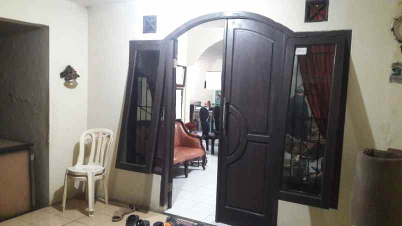 dijual rumah cipinang besar jatinegara