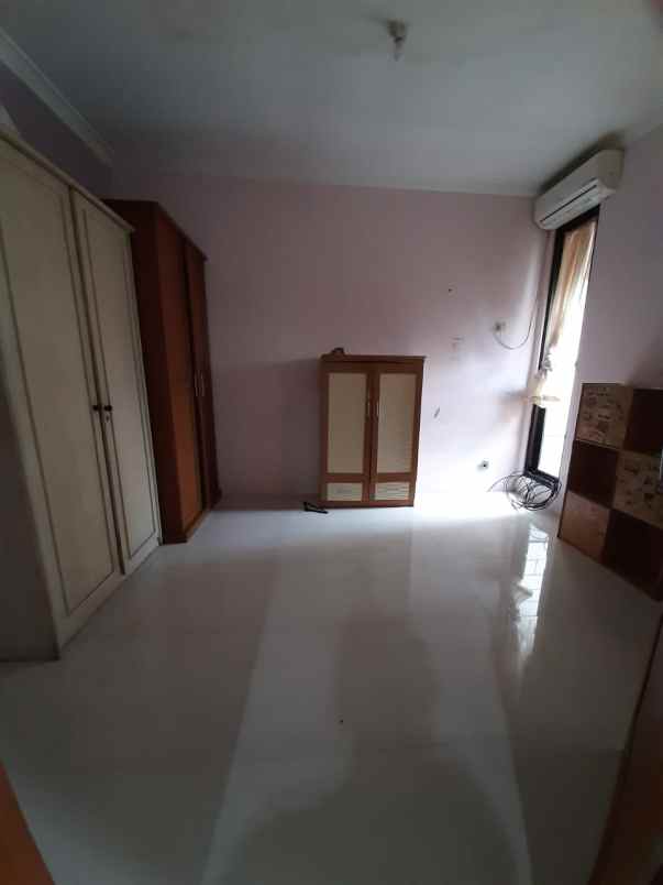 dijual rumah citra bagus