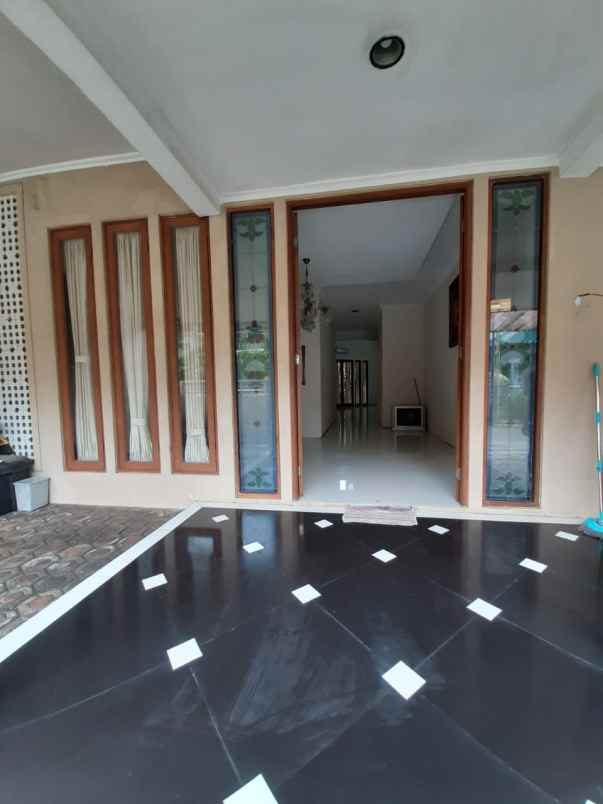 dijual rumah citra bagus