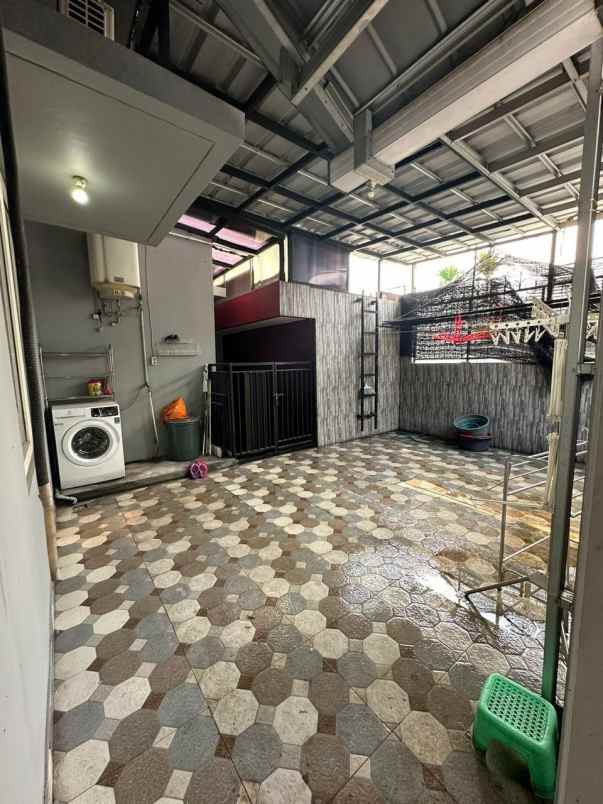 dijual rumah citragran cibubur