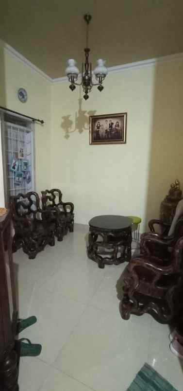 dijual rumah ciwaruga