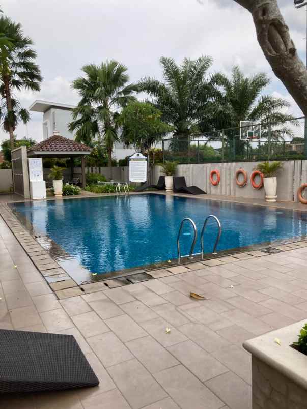 dijual rumah cluster amarillo village