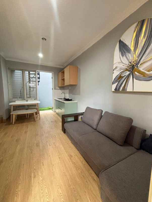 dijual rumah cluster karelia village by