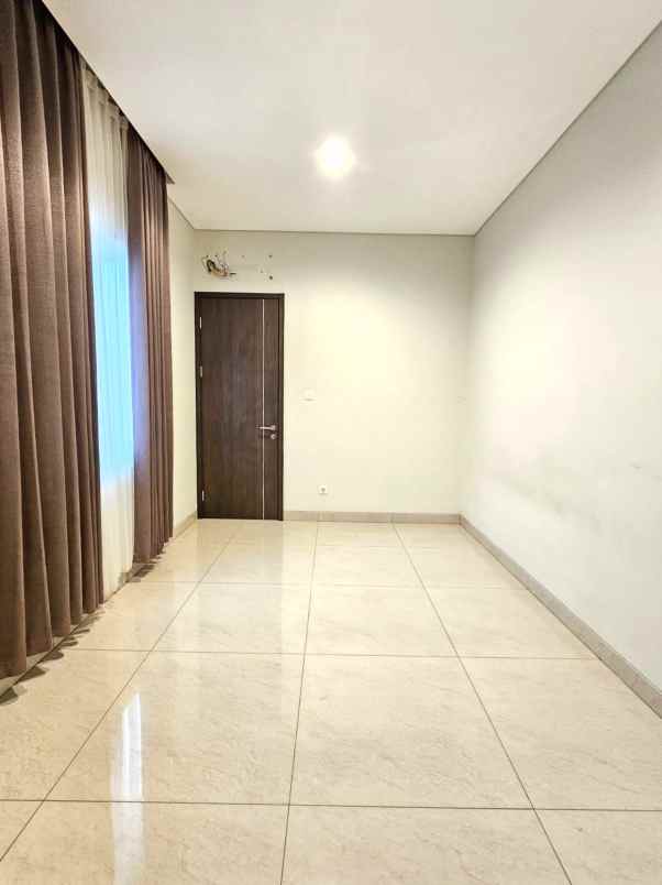 dijual rumah cluster morizen summarecon