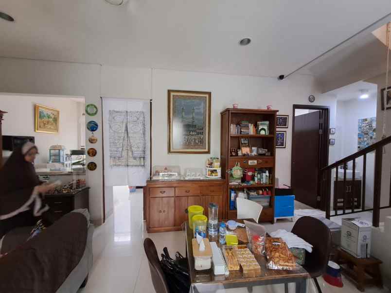 dijual rumah cluster prestigia the