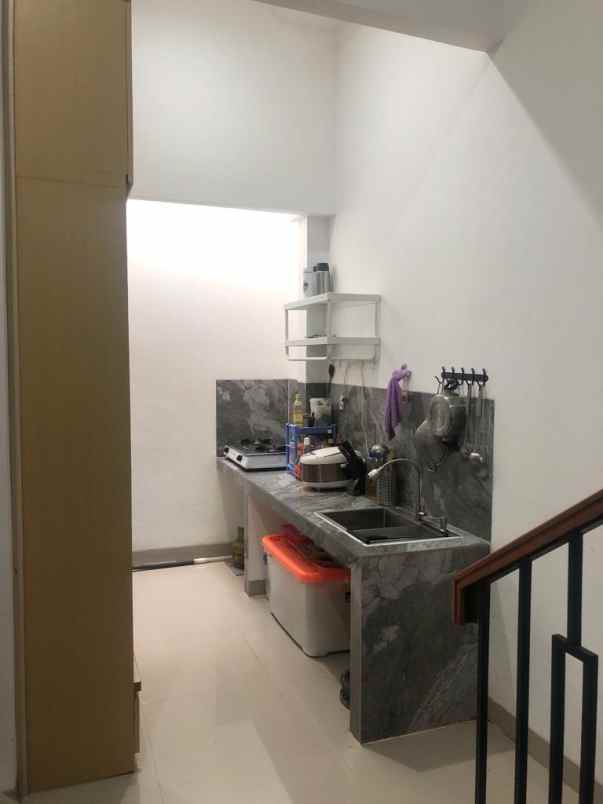 dijual rumah cluster prima aryana karawaci