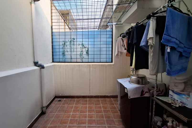 dijual rumah cluster thomson summarecon