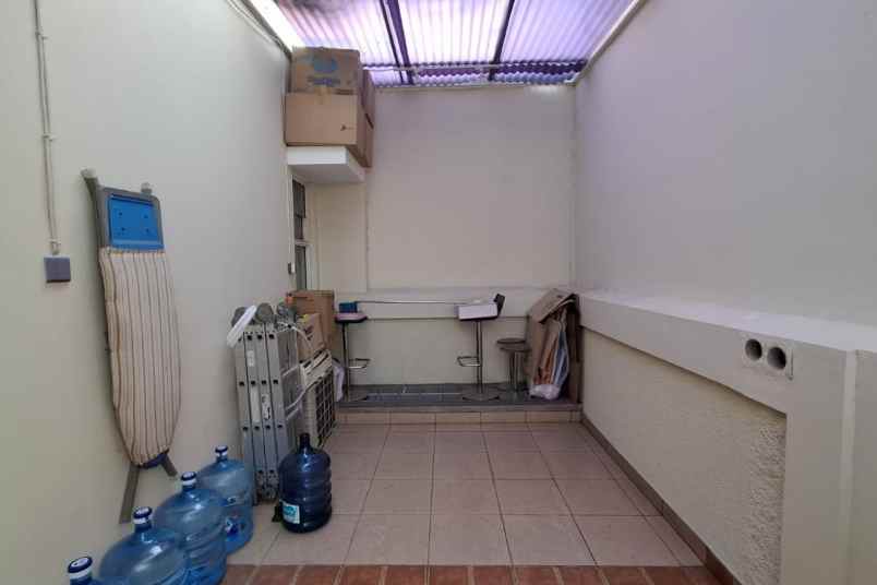 dijual rumah cluster thomson summarecon