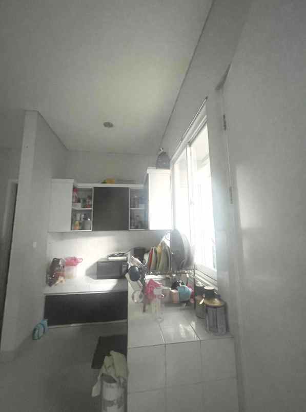 dijual rumah cluster yarra jgc jakarta