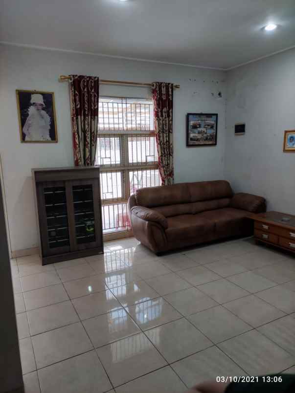 dijual rumah dadap residence