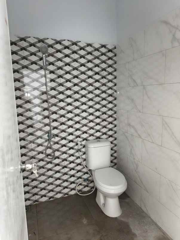 dijual rumah dawung residence