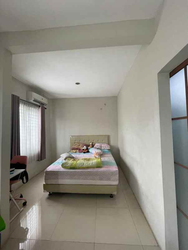 dijual rumah de minimalist jaka