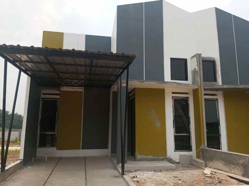 dijual rumah dekat grand wisata dan kawasan mm2100