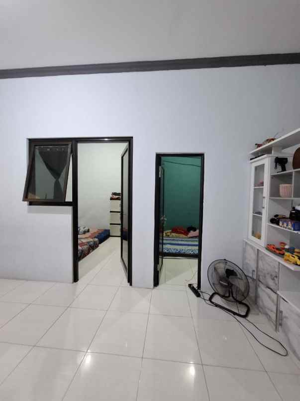 dijual rumah deltasari