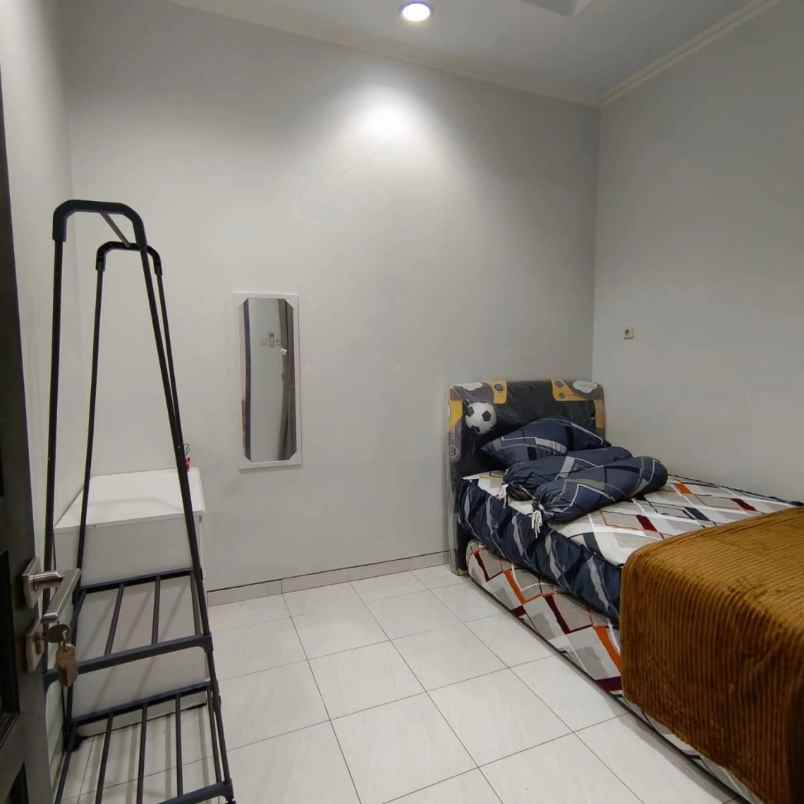 dijual rumah di peleburan semteng semarang