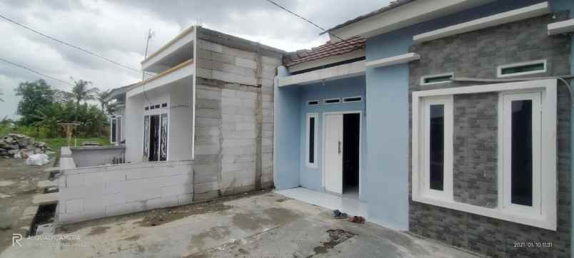 dijual rumah diover kredit rumah di jl