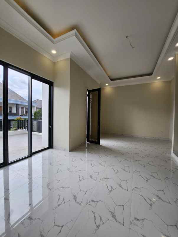 dijual rumah duren sawit jakarta timur