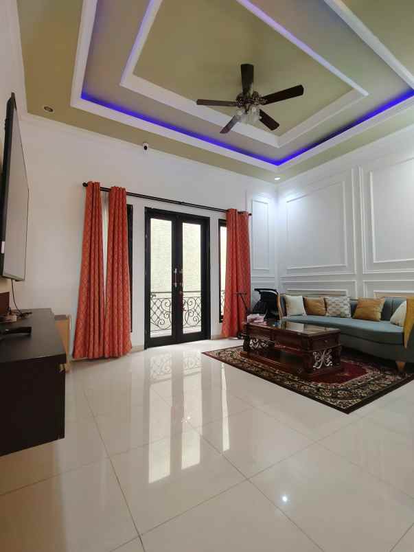 dijual rumah duren sawit jaktim