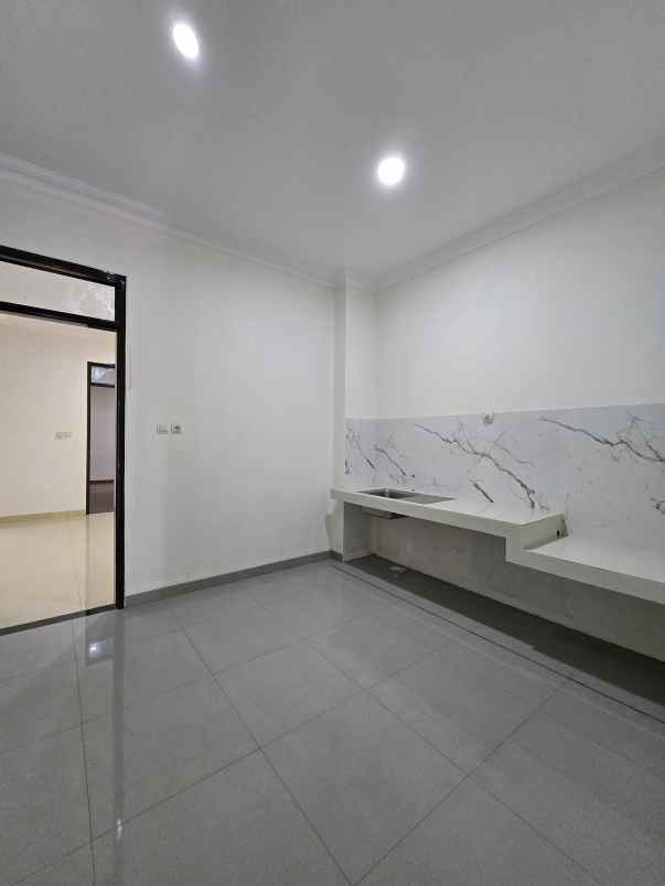 dijual rumah duren sawit jaktim