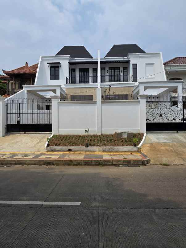 dijual rumah duren sawit jaktim