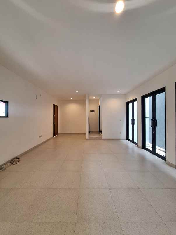 dijual rumah duren sawit jaktim