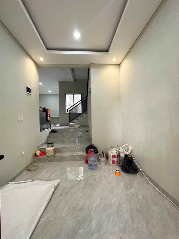 dijual rumah duren sawit jaktim