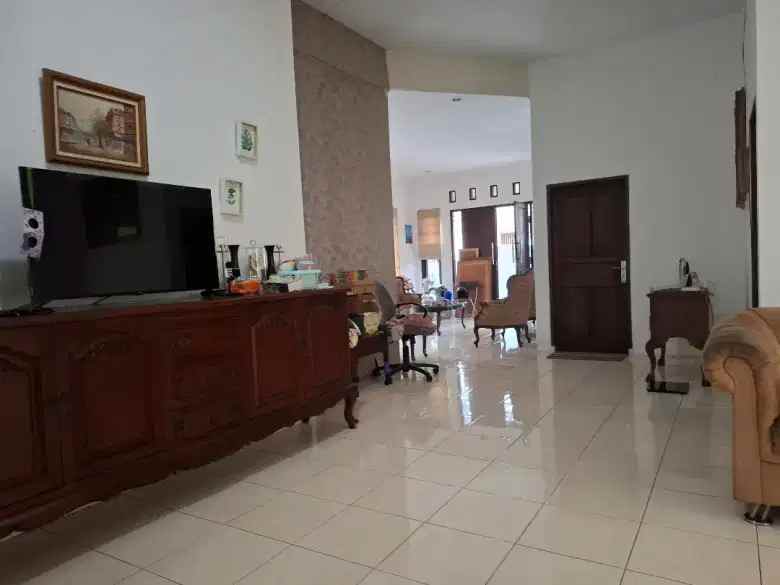 dijual rumah fatmawati