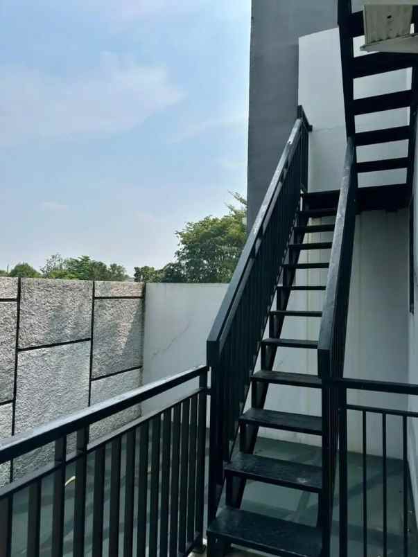 dijual rumah full furnished siap huni di jagakarsa