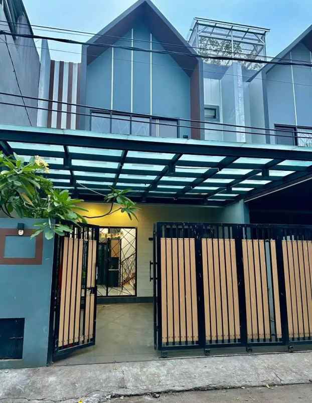 dijual rumah full furnished siap huni di jagakarsa