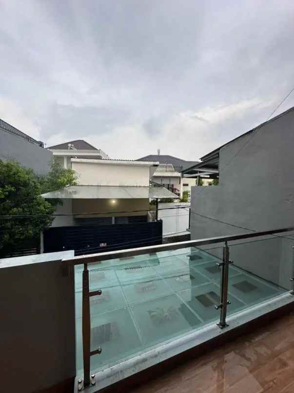 dijual rumah full furnished siap huni di jagakarsa