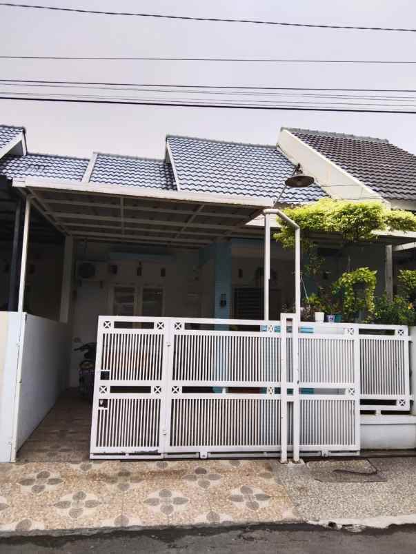 dijual rumah galaxy bekasi kota jawa barat