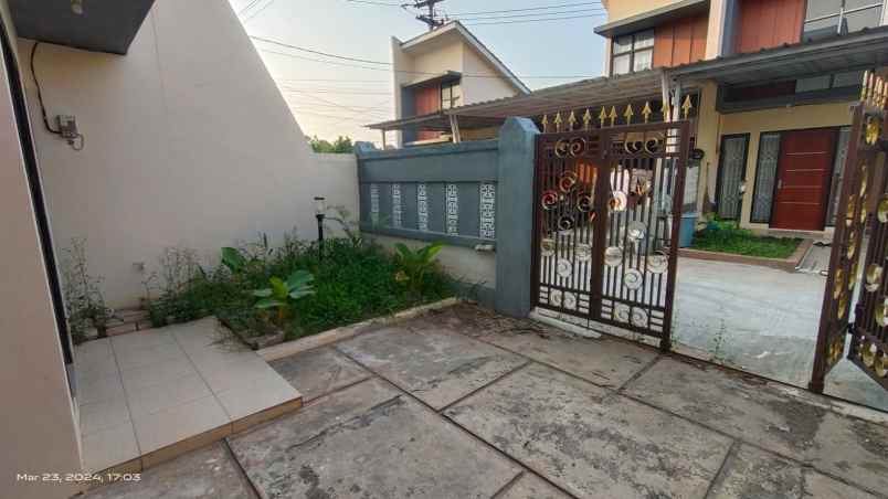 dijual rumah ganda arum residence 4 jl