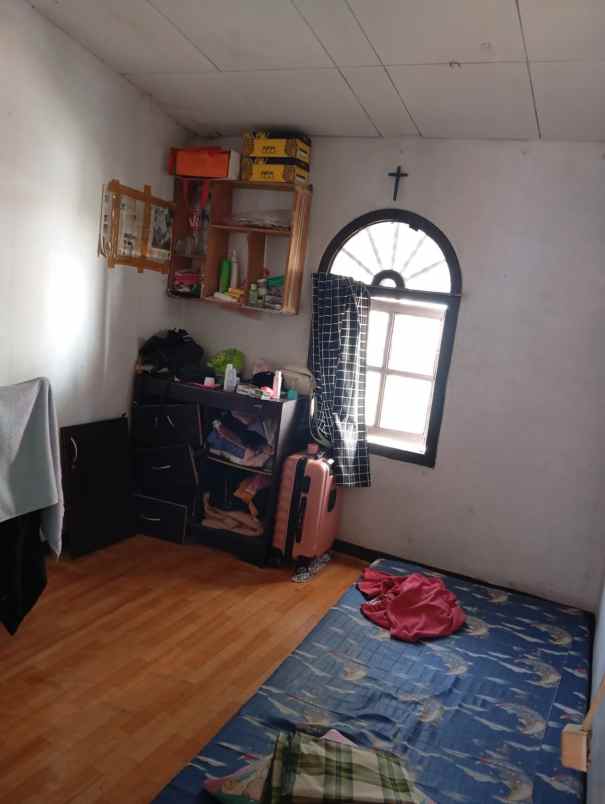dijual rumah gang cipedes