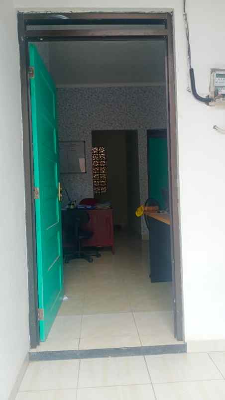 dijual rumah gedawang