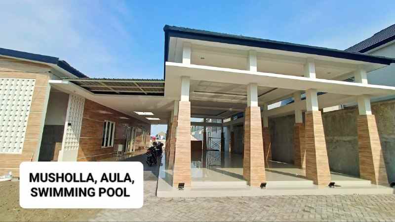 dijual rumah grand alana wonorejo