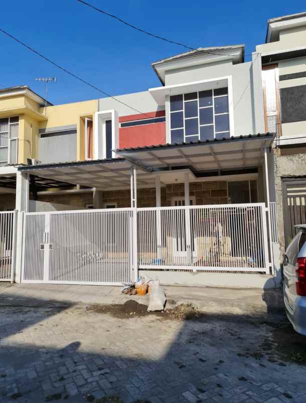 dijual rumah istana mentari