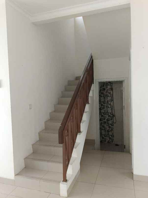 dijual rumah jakarta garden city cakung
