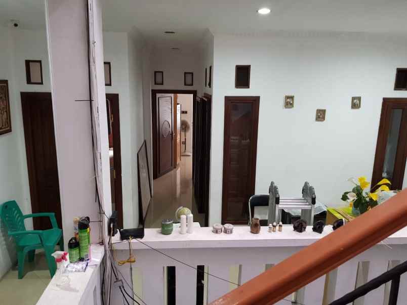 dijual rumah jalan belanak rawamangun