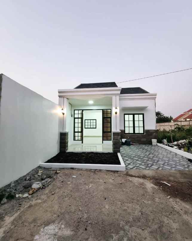 dijual rumah jalan cepit raya jatimulya