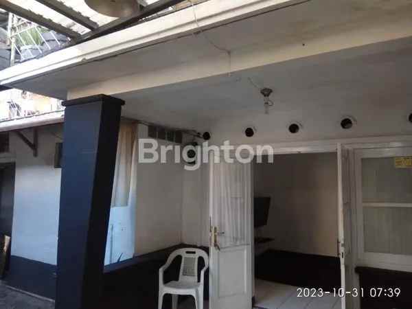 dijual rumah jalan cihampelas kec