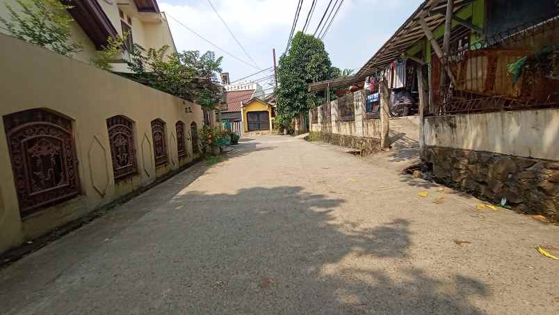 dijual rumah jalan jombang ciledug