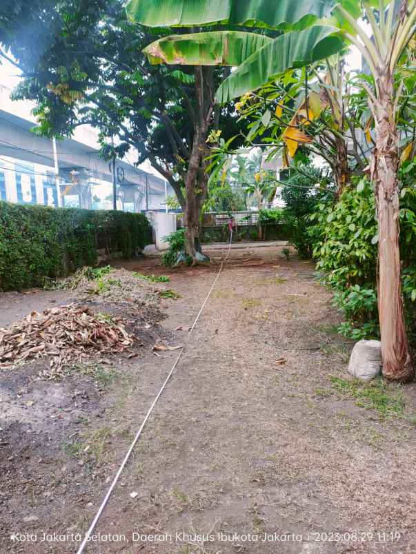 dijual rumah jalan kebayoran baru