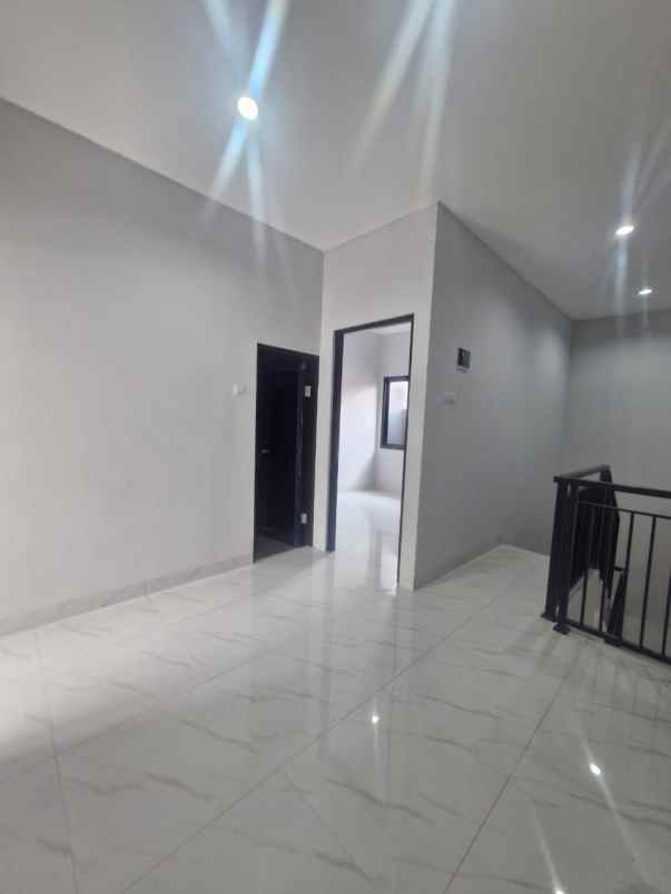 dijual rumah jalan mualim aminudin