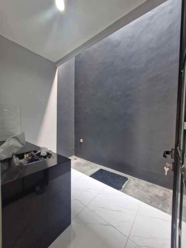 dijual rumah jalan mualim aminudin