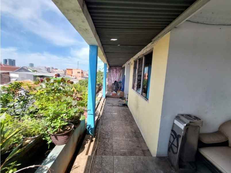 dijual rumah jalan murdai cempaka putih