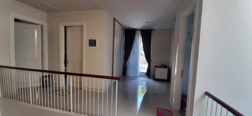 dijual rumah jalan prambanan residence