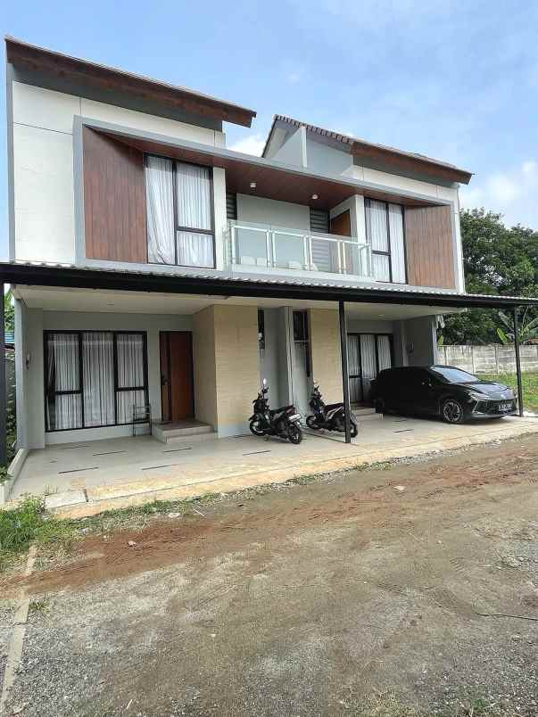 dijual rumah jalan raya bintaro sektor 2