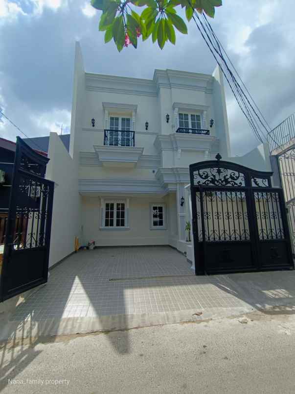 dijual rumah jalan raya joglo kembangan