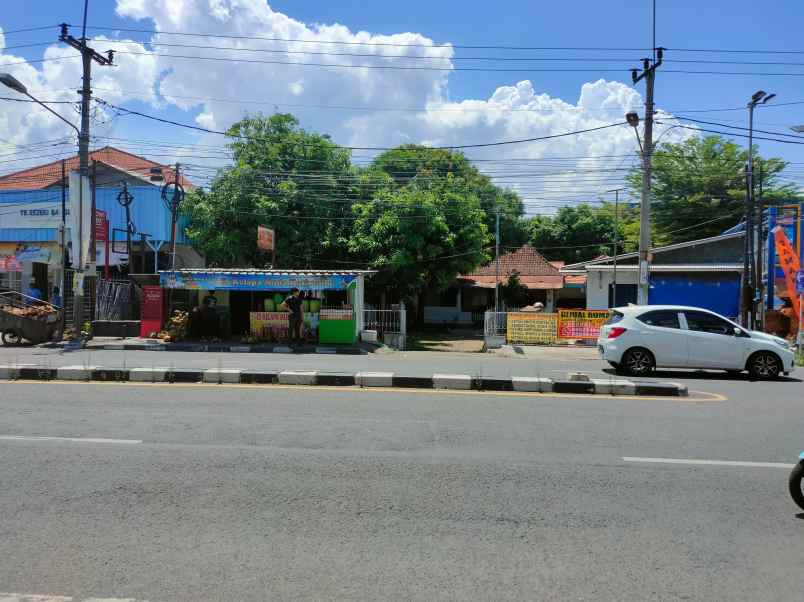 dijual rumah jalan raya klayan cirebon